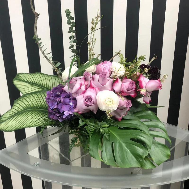 Composition item# av21fws10517