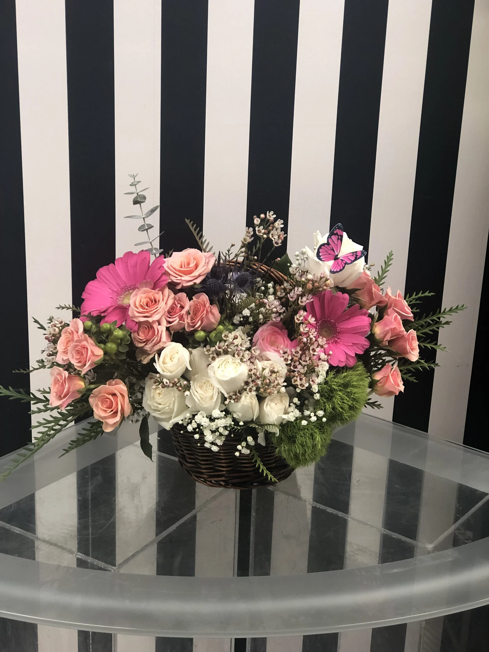 Composition item# av21fws10662